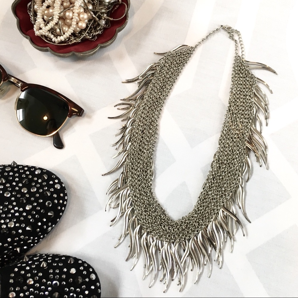 Icicle Bib Necklace - Picture 5 of 7